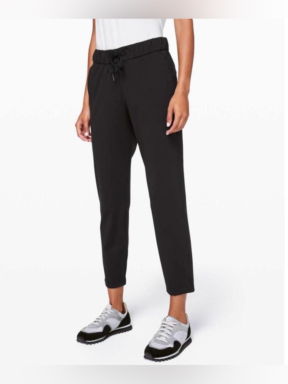 Lululemon Lululemon On the Fly 7/8 Pant Women’s Black Trouser Casual Travel 27”